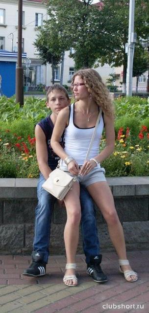 10132_devushka-v-shortah-193.jpg